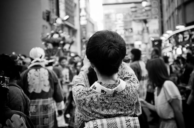 10080524615 f82e53f650 z 1 - Street Photography JAPAN 2013