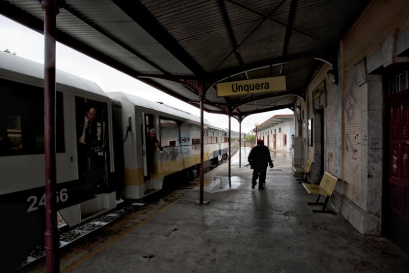  U3M8142 zps0889b3a3 1 - Estación de ferrocarril de Unquera.