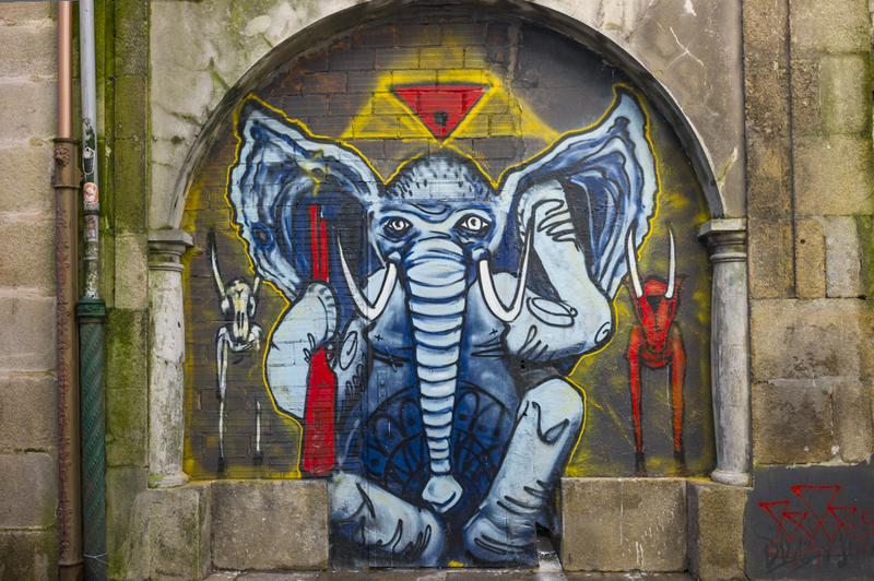 Elefante - Pon aquí unos graffitis