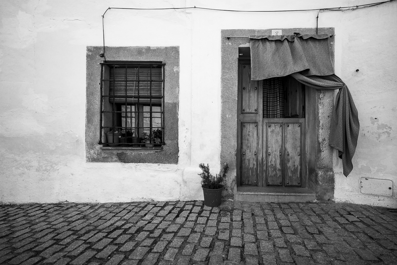 Puerta B N - Cáceres y otras  perlas de Extremadura