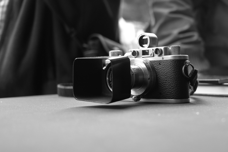 Revela t21 1 - Uso del visor en Leica IIIf  con Summitar 50/2 + Parasol SOOPD
