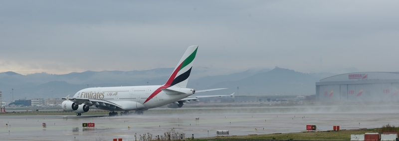 Spotting... Airbus A380 Emirates en Bcn-El Prat